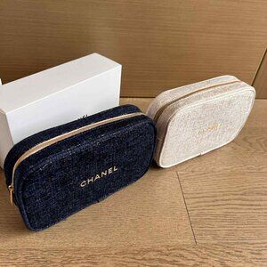 GWP CH@NEL MAKE UP BAG (ONLY IN BLUE)